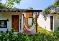 Nitiporn Resort Kohphayam & Seaagain Bar and Restaurants Hotels in Ranong