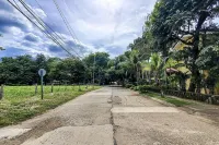 Modern, bright, fully-equipped condo in the best area in Coco close to the beach