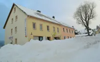 Landhaus-Chalet-Keilberger Blick Hotel a Oberwiesenthal