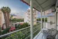 Dolce Favola Nomad Casa - Kalamata's City Getaway Hotels in Messenia