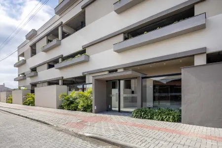 Complete Stay With Pool and gym 400m From Armacao Beach - SKL