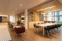 Holiday Inn Express Brussels - Airport Hotels in Diegem