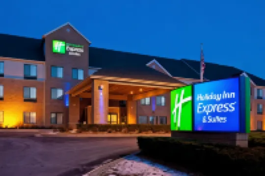 Holiday Inn Express & Suites PLEASANT PRAIRIE / KENOSHA by IHG Hotels in Kenosha County