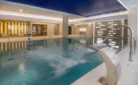 Estimar Calpe Suitopia فنادق في كالبي