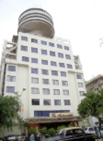 The Ambassador, Marine Drive, Mumbai Hotels near SNDT