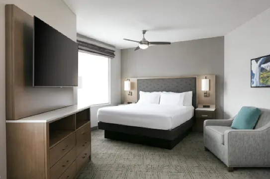 狄龍Homewood Suites by Hilton飯店