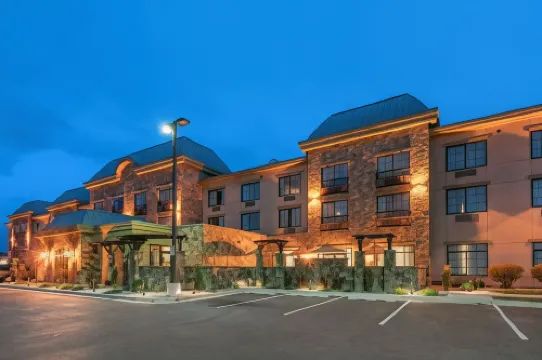 Best Western Premier Pasco Inn  Suites