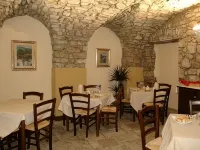 Corte Fiorita Albergo Diffuso Hotel a Bosa