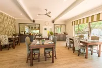 La Roca Guest House
