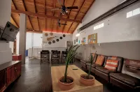 Play Hostel Soho