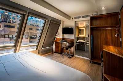 La Quinta Inn & Suites by Wyndham Times Square South Hotels in Times Square