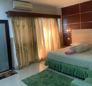 Hotel Seruni