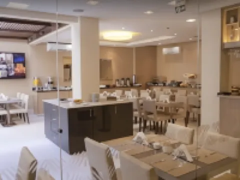 Grande Hotel Petrópolis Hotéis em Petropolis