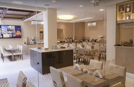 Grande Hotel Petrópolis Отели рядом с достопримечательностью «Palácio Rio Negro»