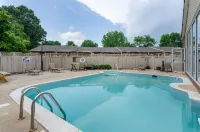 Best Western Plus Inn at Hunt Ridge