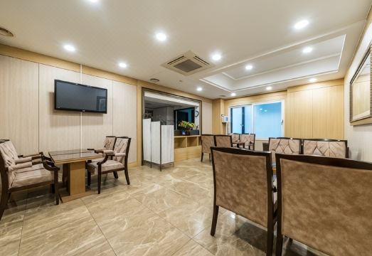 3. 센트럴 투어리스..