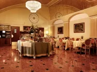 سانتا باربرا هوتل Hotels near روغوريتو