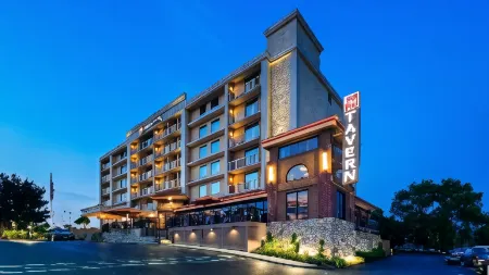 Best Western Plus Waltham Boston