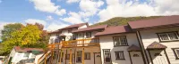 Yangsan (Baenaegol) Evergreen Pension - Pools