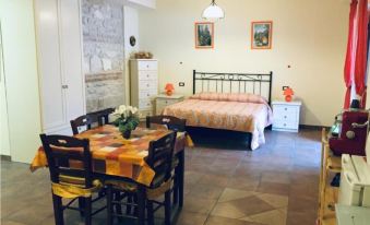 Serene Abruzzo Retreat with Mountain Views