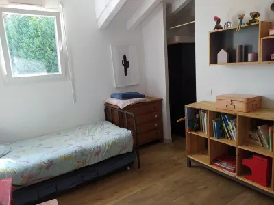 House with garden 5 min from the beach Отели рядом с достопримечательностью «La Corniche Basque d'Urrugne»