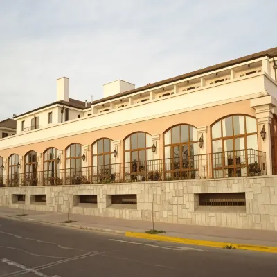 Hotel Francisco de Aguirre Hoteles en 