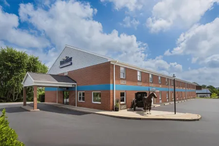 Baymont by Wyndham Lancaster PA Dutch Country Отели в г. Лампитер