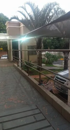 Apartamento Completo e Super Funcional com Tudo que Você Precisa Отели в г. Сан-Карлус