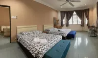 Dino House Hotels in Taiping