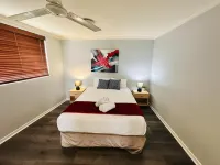 Caloundra Central Apartment Hotel Official - balcony