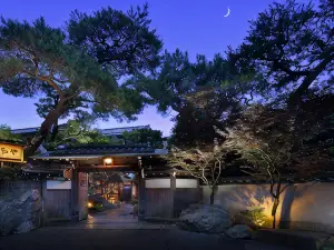 Atami Onsen Sakuraya Ryokan