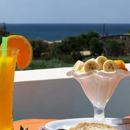 Plaka Hotel I