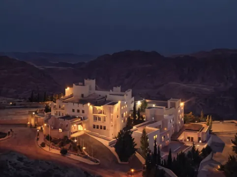 Grand Mercure Petra