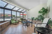 SureStay Plus Hotel by Best Western Greenwood - 2-Star