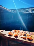 LIjiang Shiliushang Inn