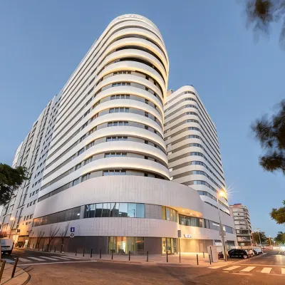 Ikonik Lisboa Hotels near Lisbon Casino