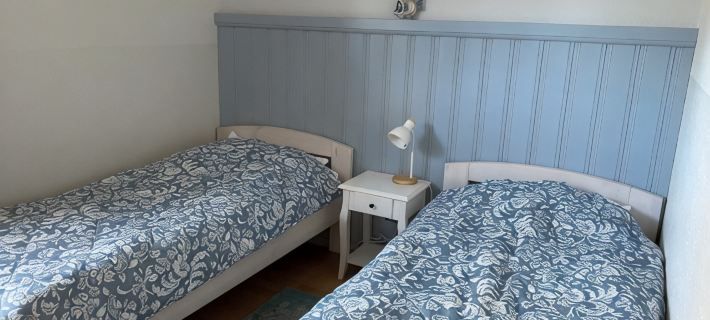 Bright and friendly apartment for 4 p. With 2 bedrooms, terrace / garden 青斯特酒店