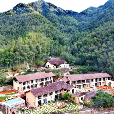 Changshan village winery wang Meishan room