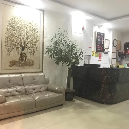 Yangxi Junyue Hotel