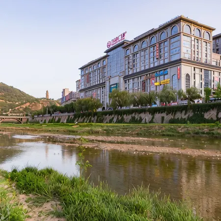 Homeinn Ripple Yun Hotel (Yan'an Baota Mountain Erdao Street)