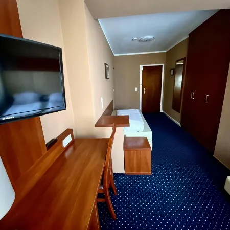 Hotel Wahlster Отели в г. Саарбрюккен