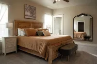 Your Home Away from Home! Cozy Meridian Getaway - Boutique