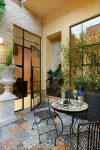 The Shell House - Apartments