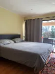 Encantadora Casa Para 12 con Piscina y Amplio Patio Hotels in 