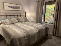 Cozy Renovated Condo,3 Pools, Pickleball, Stocked Fishing Ponds, Near Lakes/Golf - Wifi