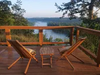 Romantic GLAMPING w Vista Views of WHITE RIVER - 3-Star