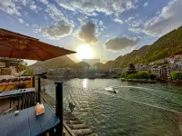 Willow Inn Hotels in Zhenyuan County