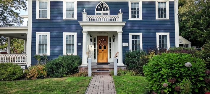 The Inn Crowd Bed and Breakfast Hotels in Worcester County