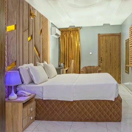 De Lord's Resort Hotel and Suites
