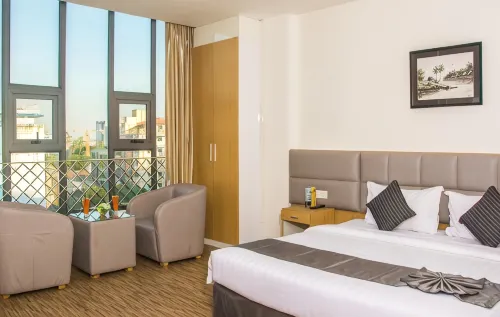 Botahtaung Hotel